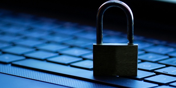 Navigating Convenience and Security in Monero Web Wallets